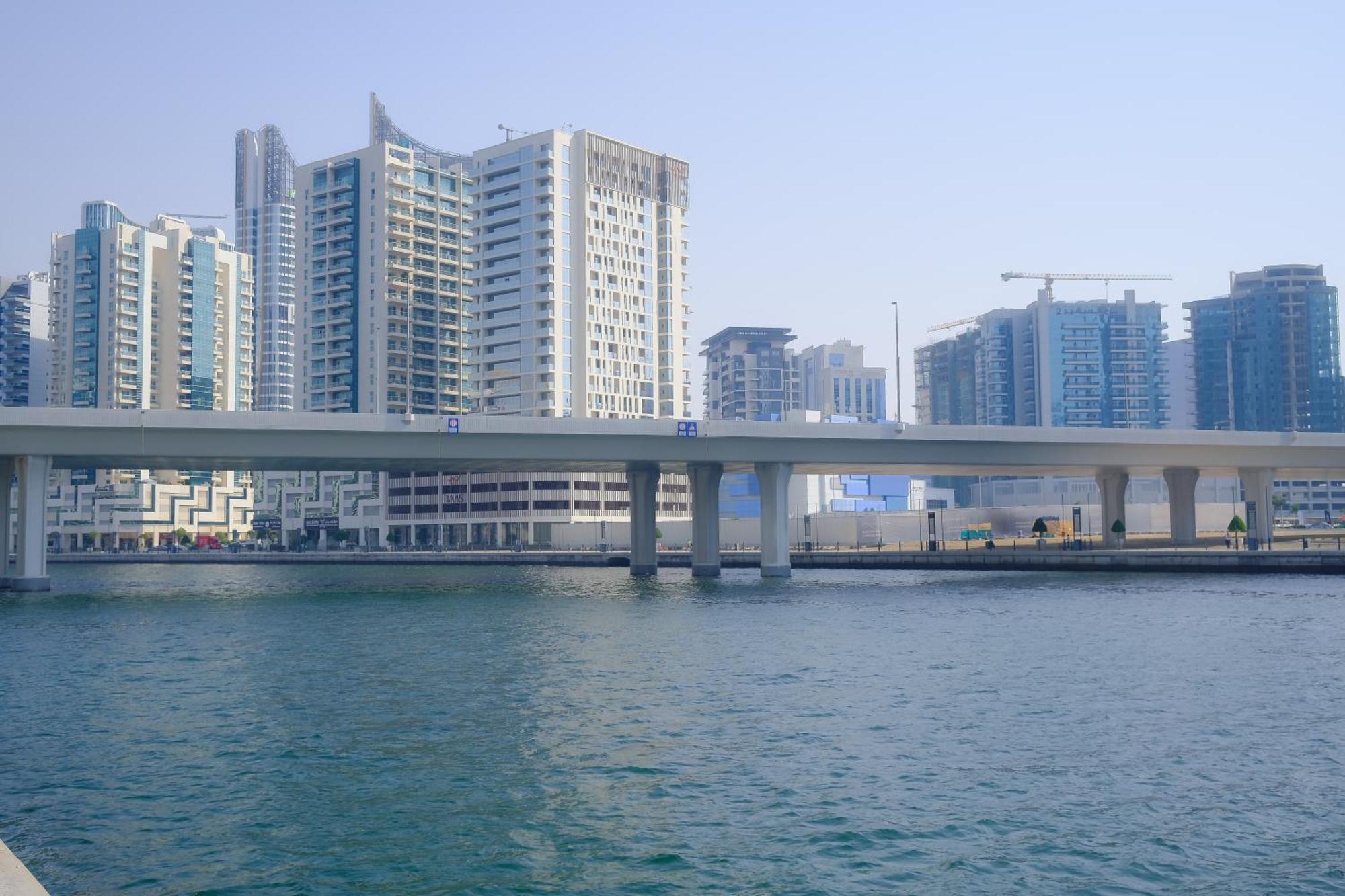 Luxury Aparthotel Prive Dubai Exterior photo